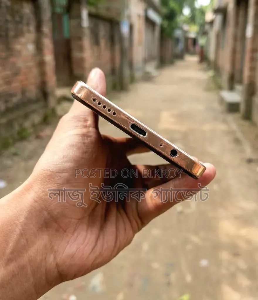 Vivo Y28 8 GB Orange