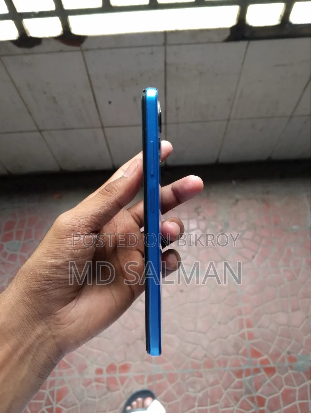 Symphony Z47 64 GB Blue