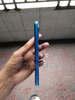 Symphony Z47 64 GB Blue