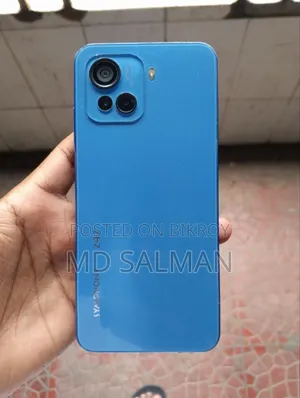 Symphony Z47 64 GB Blue