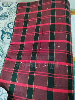 Bedstead and mattress for sale. Size-3'/7'
