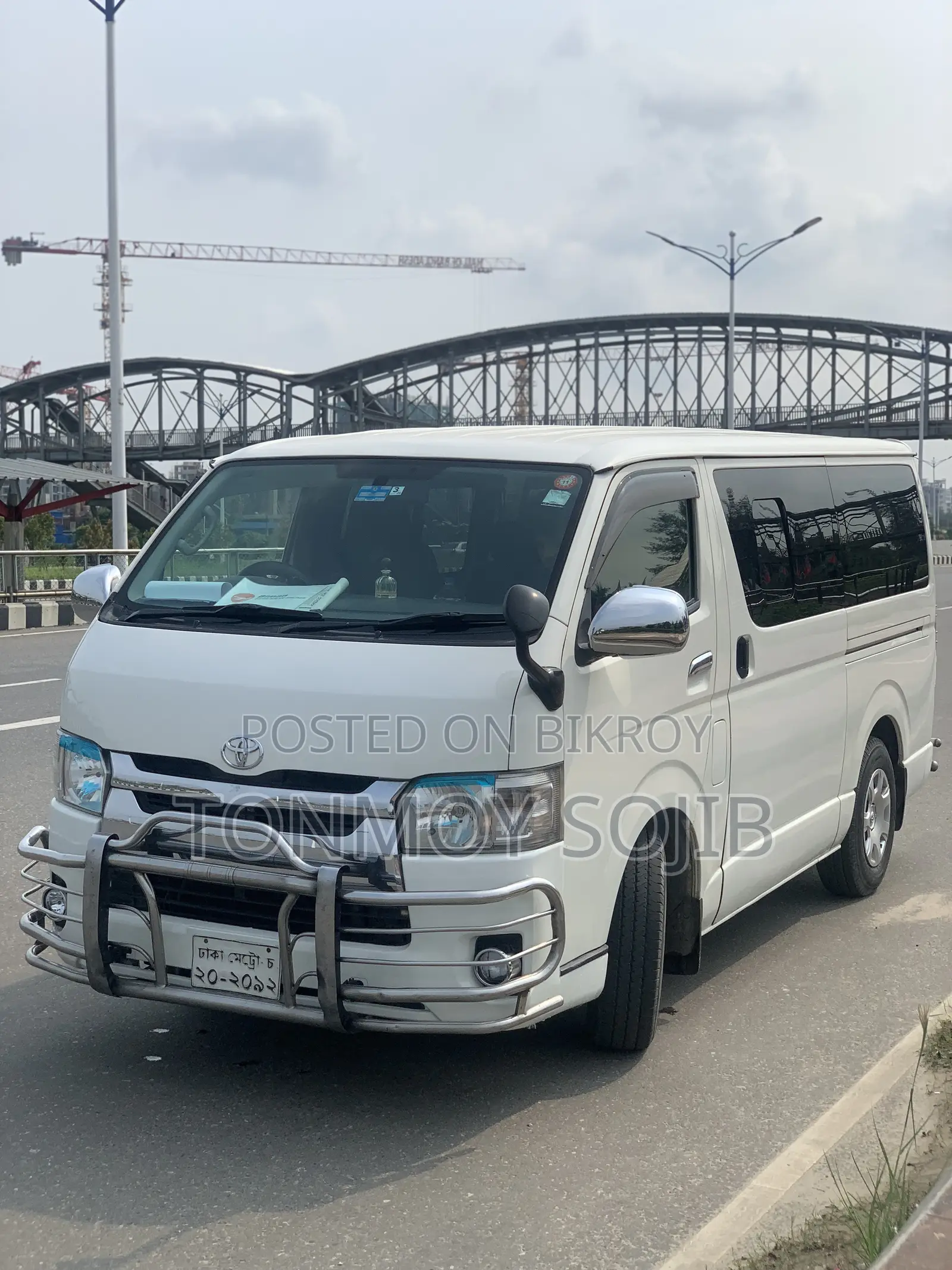 Toyota HiAce 2016 Pearl