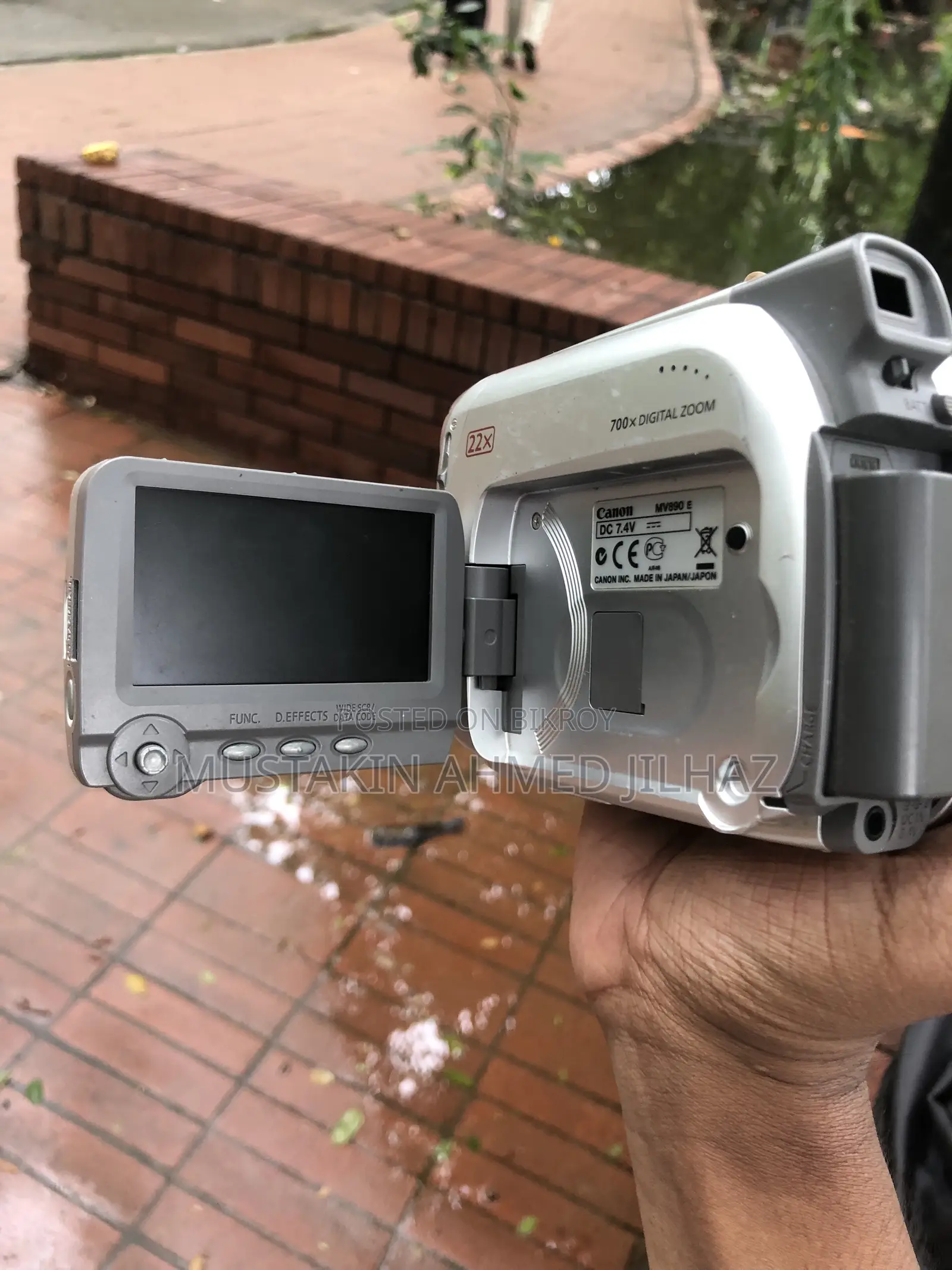 Canon Mv890