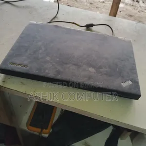 Laptop Lenovo ThinkPad T490s 4GB Intel Core I5 HDD 500GB