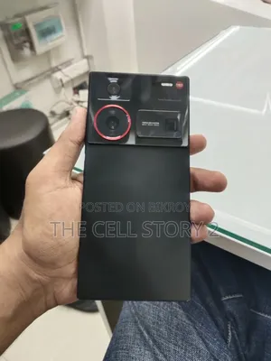 ZTE nubia Z60 Ultra 256 GB Black
