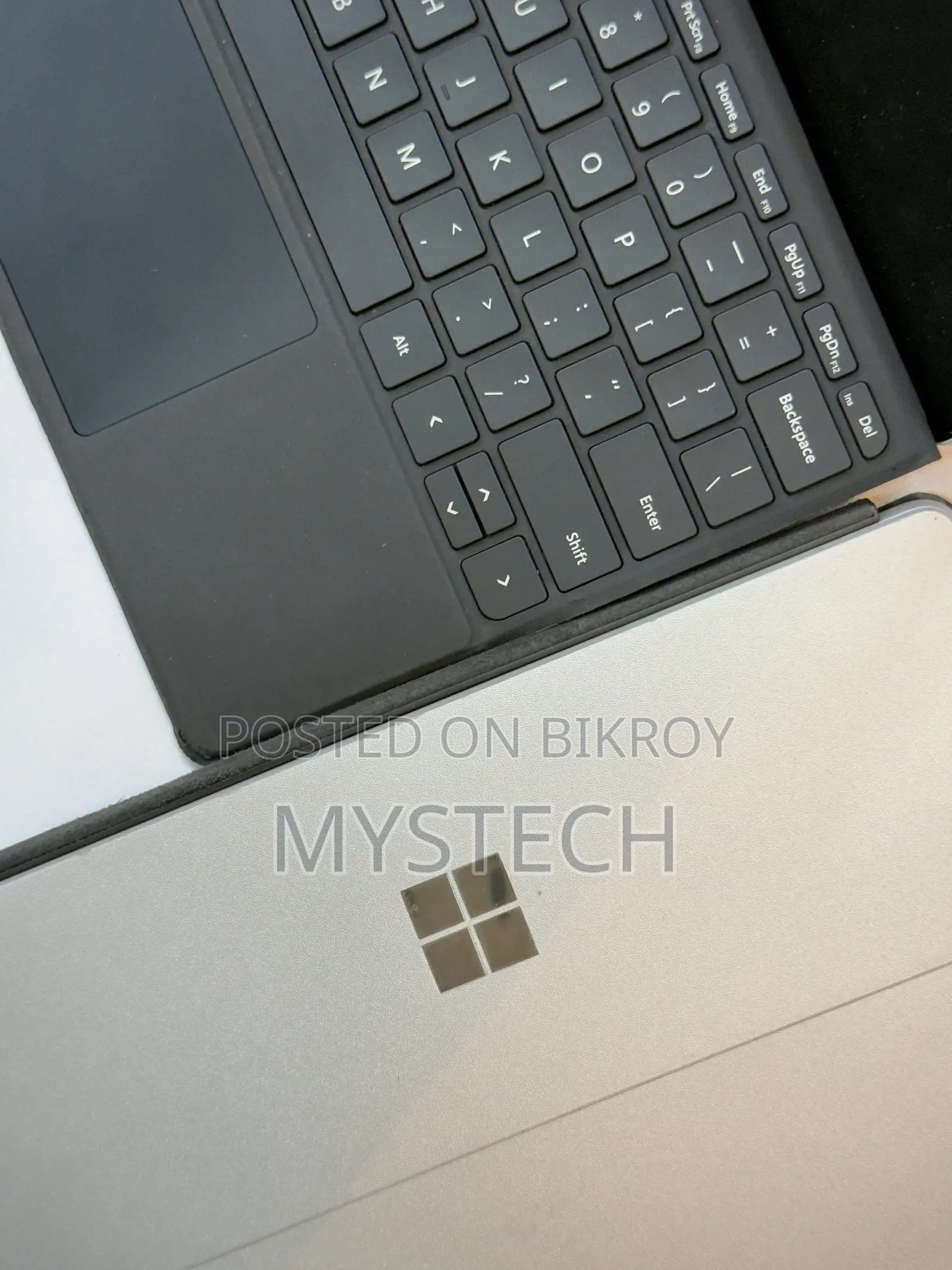 Laptop Microsoft 8GB Intel SSD 128GB