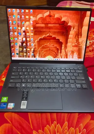 Laptop Lenovo IdeaPad 5 Slim 13th Gen I7 16GB Intel Core I7 512GB