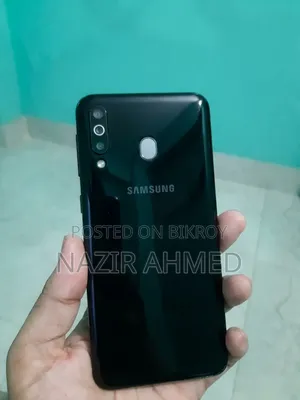 Samsung Galaxy M30 64 GB Black
