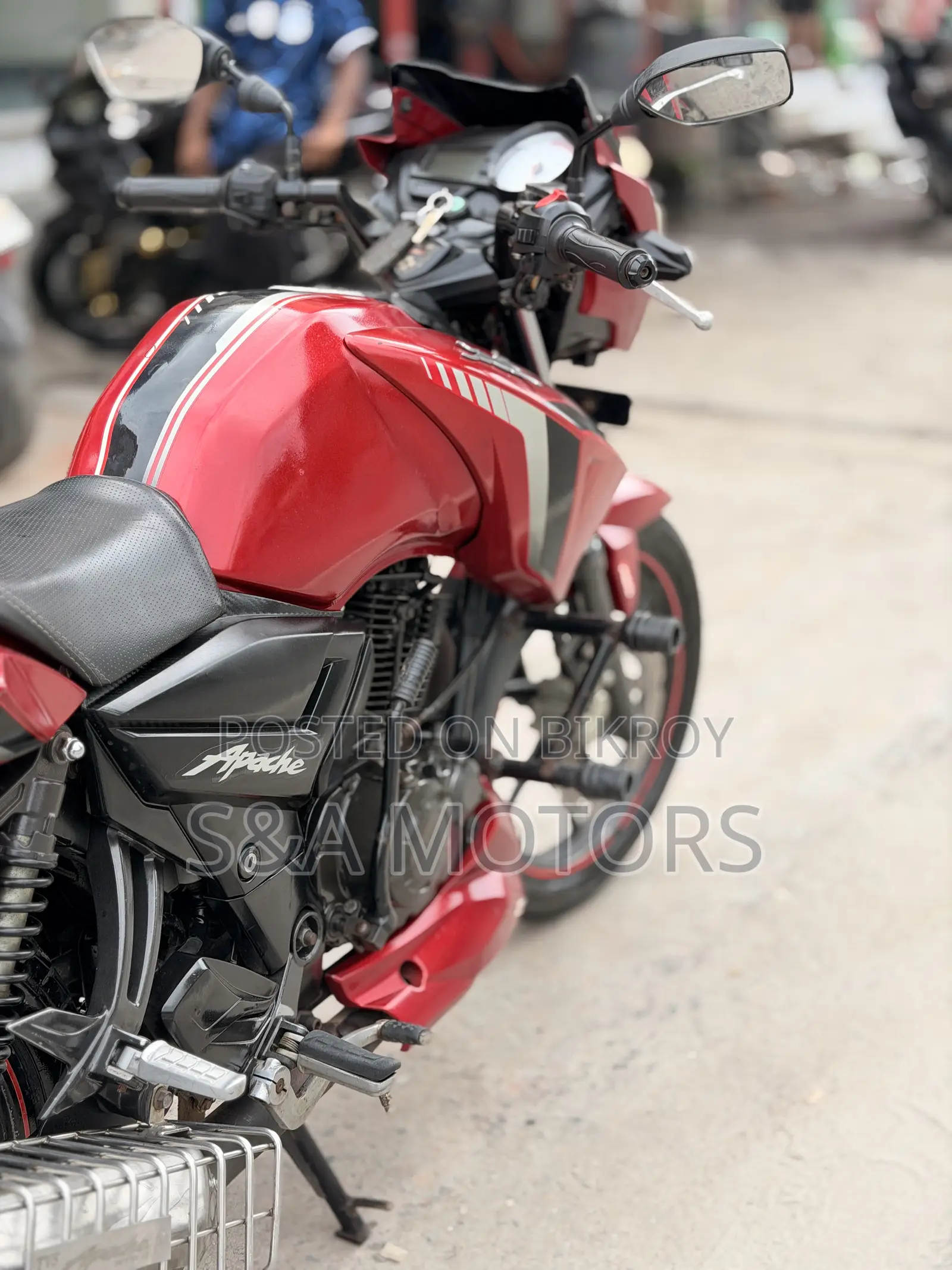TVS Apache RTR 160 2V 2019 Red
