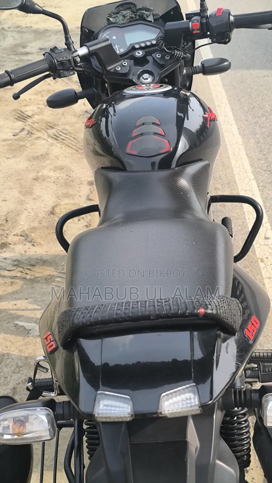 Bajaj Pulsar 150 2023 Black