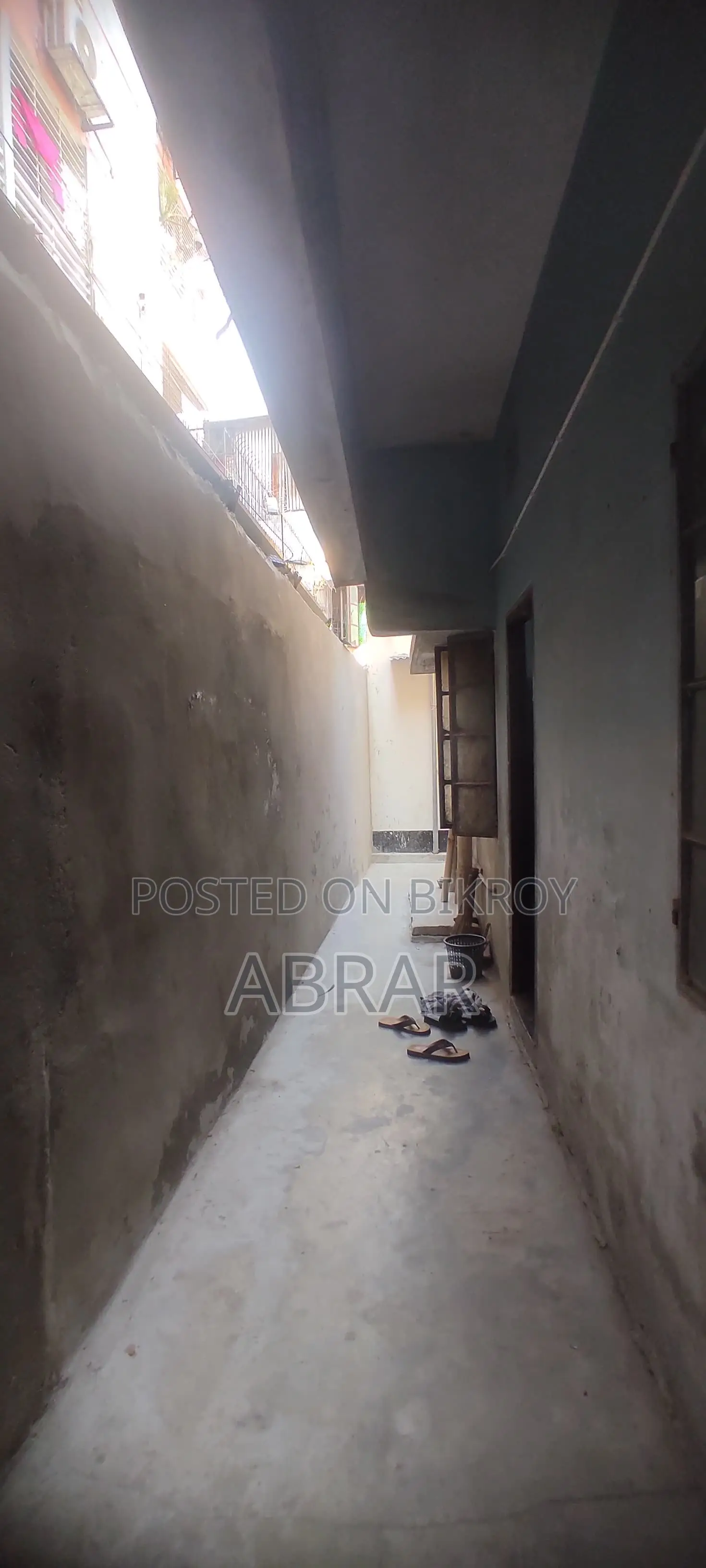 4bdrm House in Khilgaon for Sale