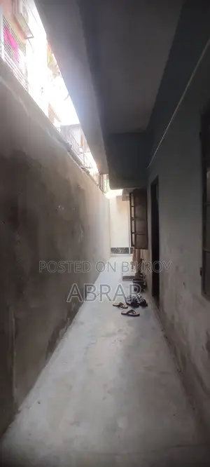 4bdrm House in Khilgaon for Sale