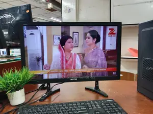 Walton 24 Inch TV + TV Card