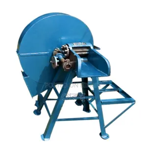 Straw and Grass Cutting Machine. #Farm #FarmMachinery #Cattlefarm #Goatfarm #Farm