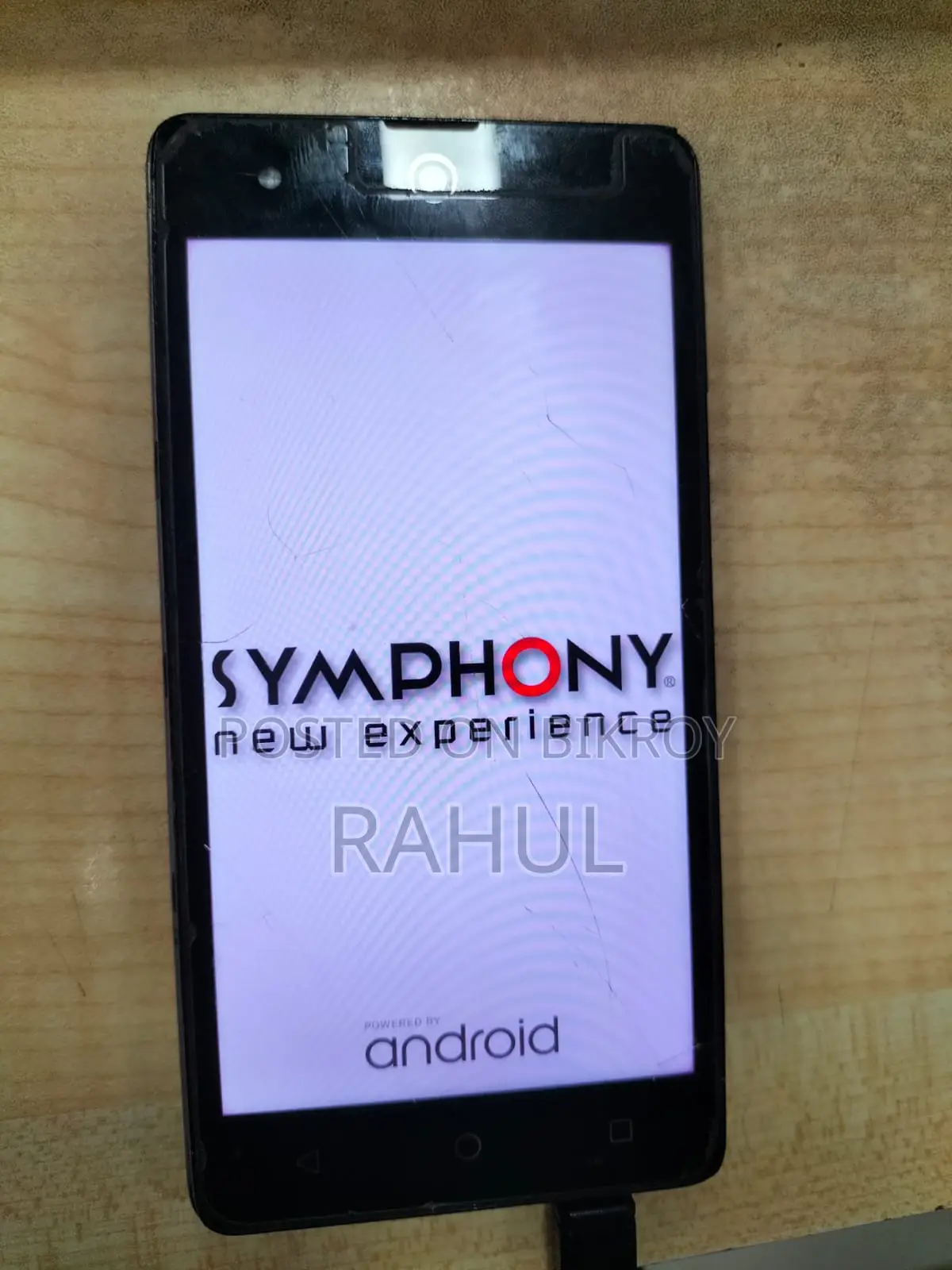 Symphony 16 GB Silver