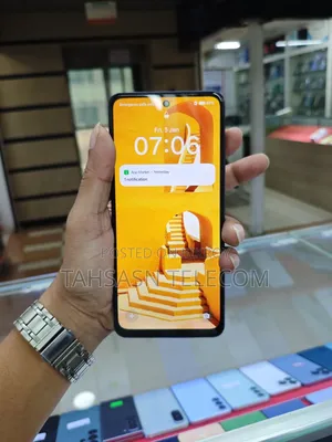 Realme 128 GB Green