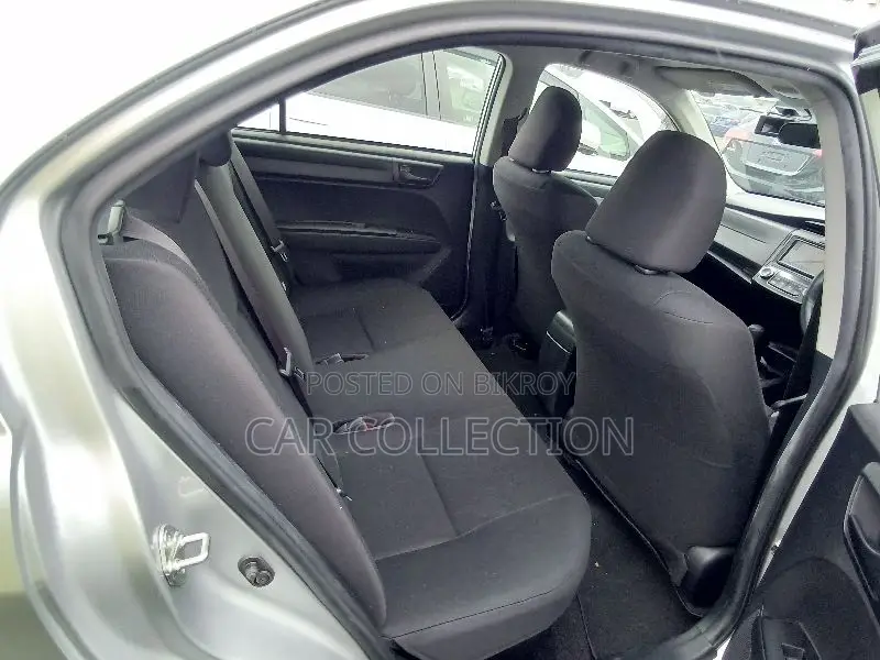 Toyota Axio 2021 Silver