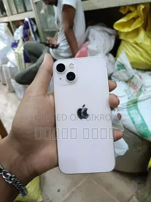 Apple iPhone 13 128 GB Pink