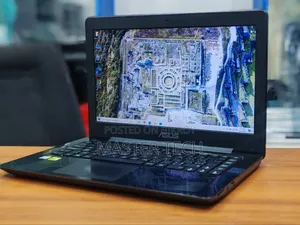 Laptop Asus X455LA 8GB Intel Core I7 HDD+SSD 500GB