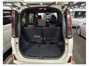 Toyota Noah 2021 Pearl