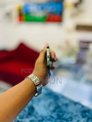 Apple iPhone 13 128 GB Green