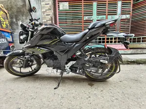 New Suzuki 2026 Black