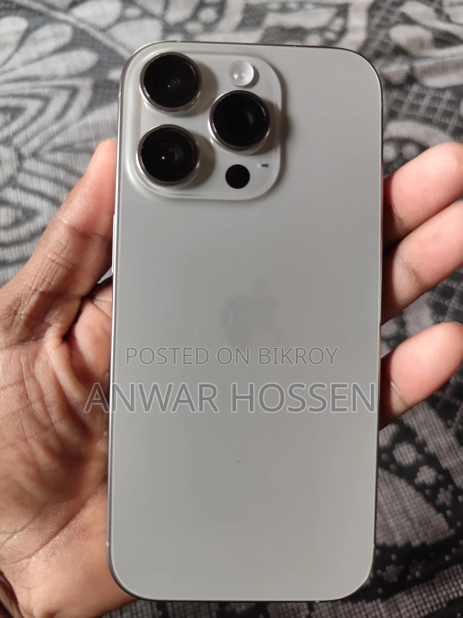 Apple iPhone 16 Pro 128 GB Gray