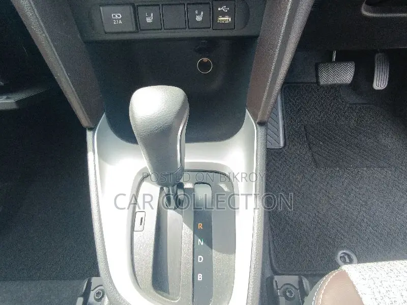 New Toyota Yaris Cross 2021 Red
