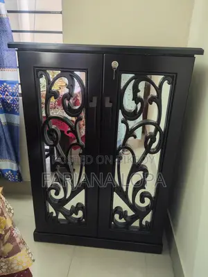 Shoe Rack (Double Door)