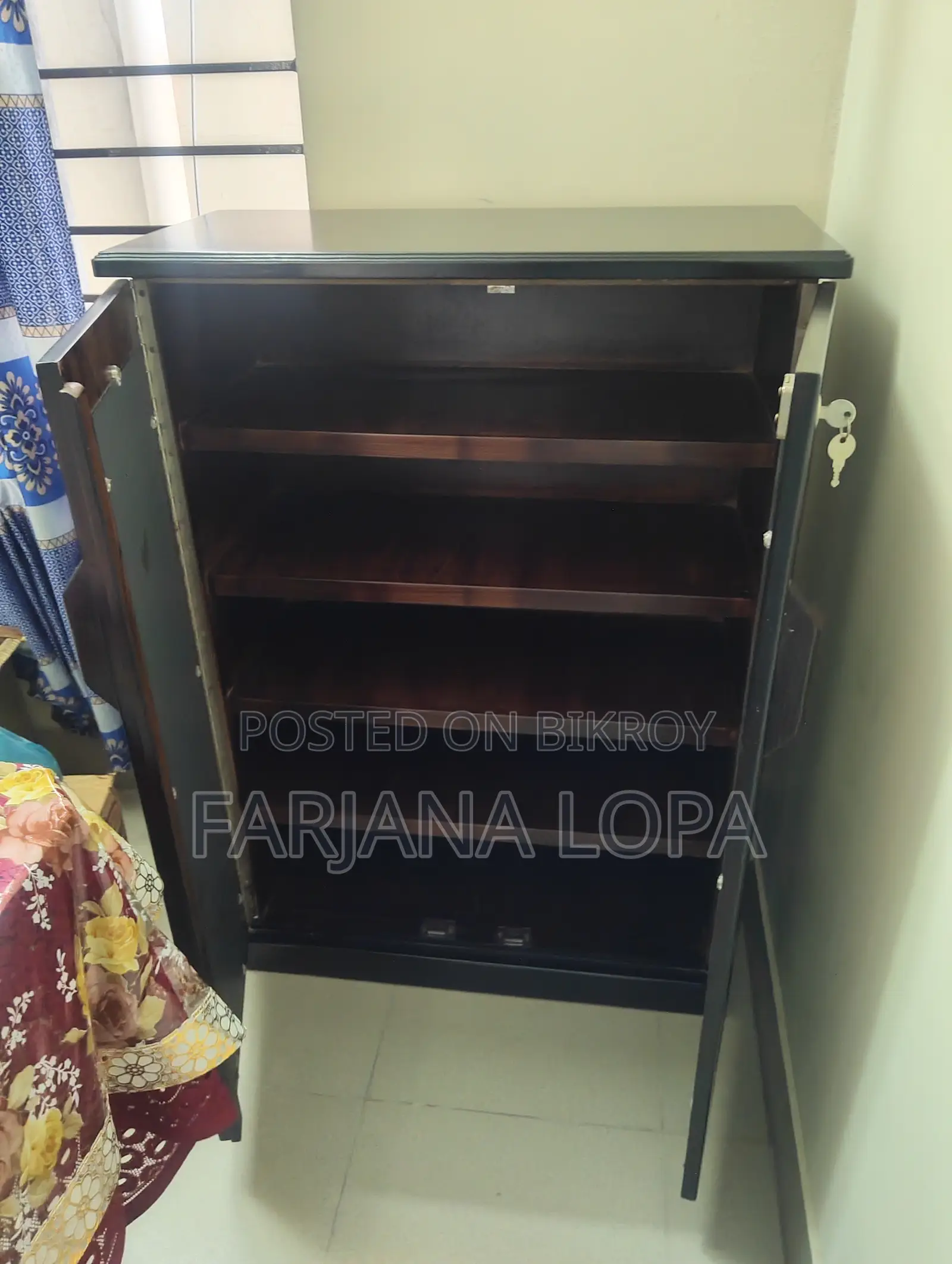 Shoe Rack (Double Door)