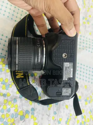 কিট লেন্স (১৮-৫৫মিমি) সহ Nikon D3500 বিক্রির জন্য রয়েছে