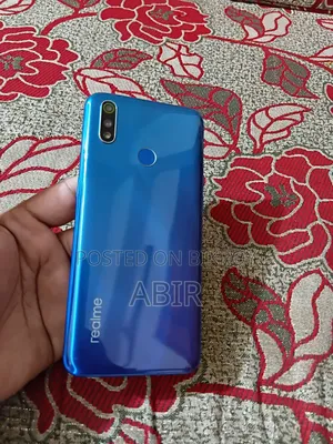 Realme 64 GB Blue