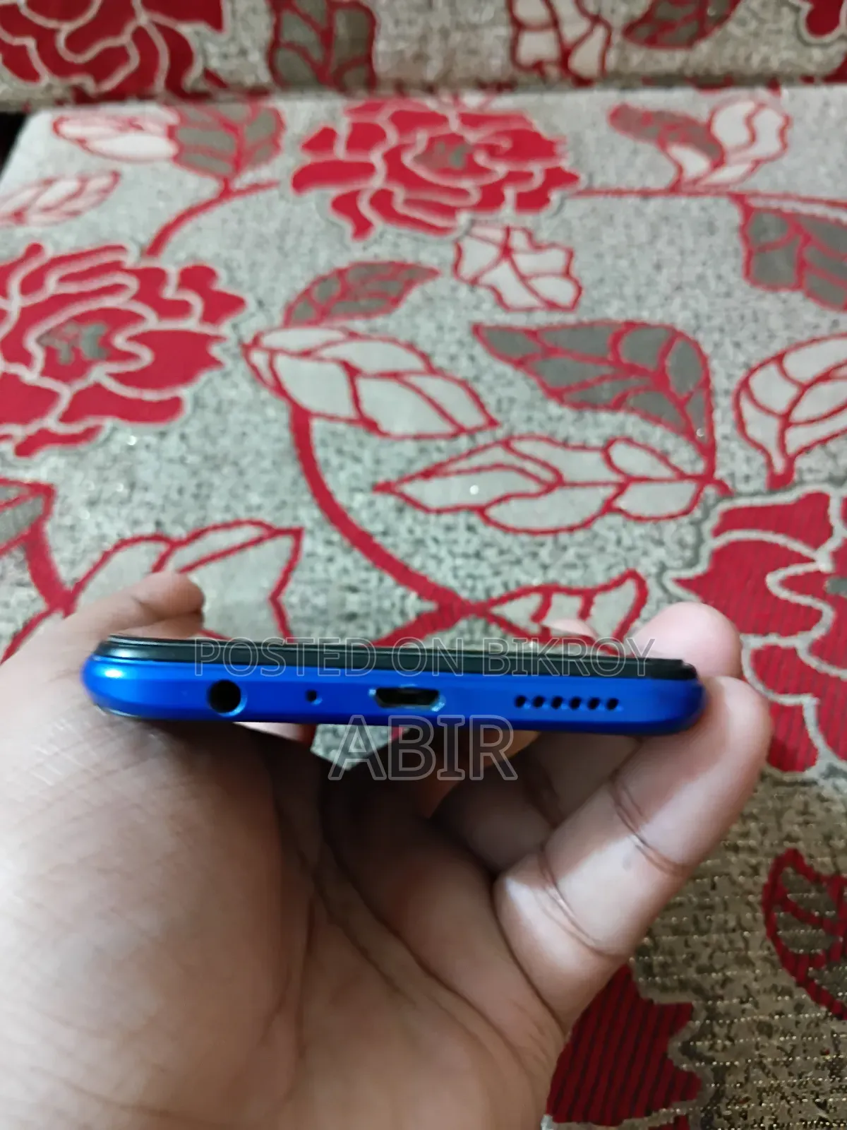 Realme 64 GB Blue