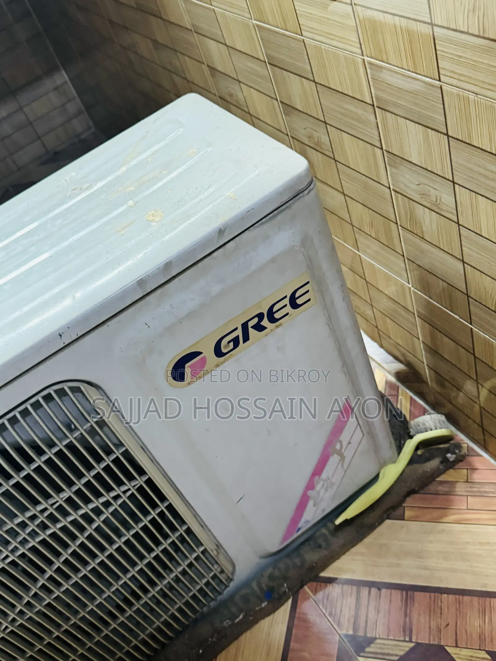 Gree 1 Ton Split AC Full Set With Compressor - Excellent Condition