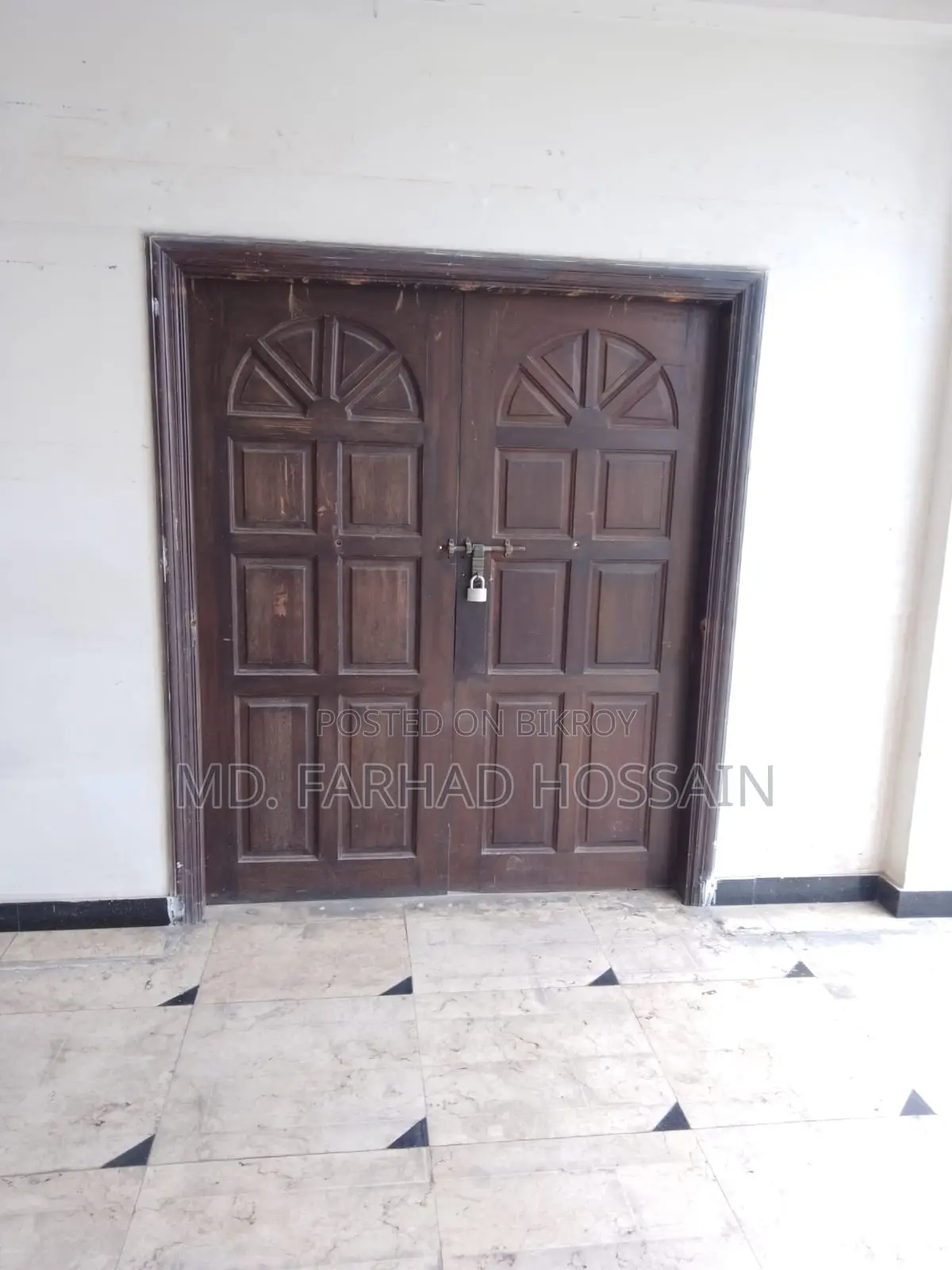 গুলশানে বাণিজ্যিক স্পেস বিক্রয়ের জন্য