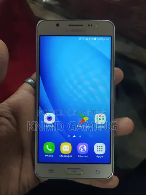 Samsung Galaxy J5 16 GB