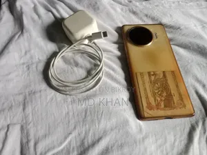 Tecno Spark 20 Pro Plus 256 GB
