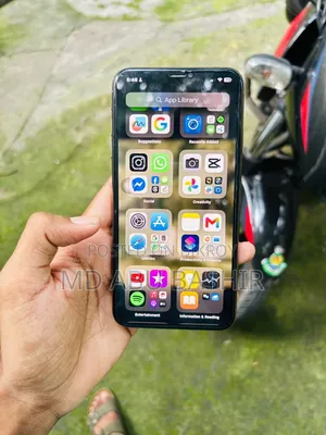 অ্যাপল আইফোন এক্সএস ম্যাক্স ৬৪ জিবি গোল্ড