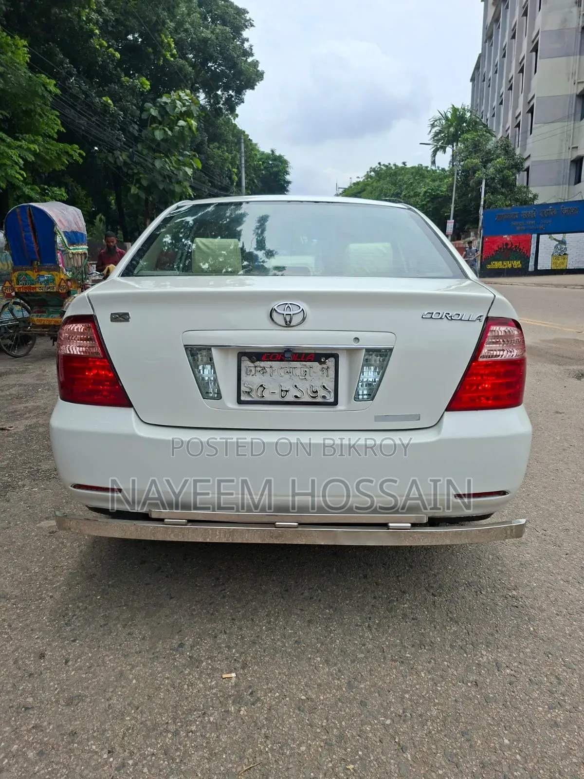 Toyota Corolla 2004 White