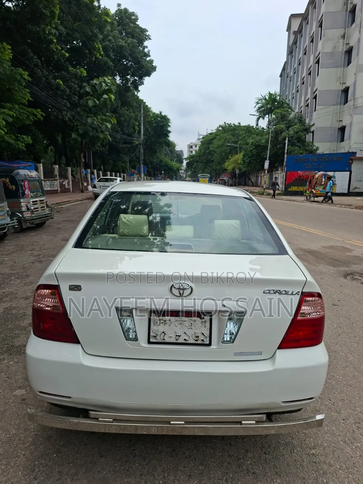 Toyota Corolla 2004 White