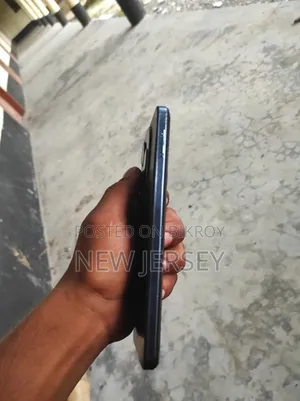 ইনফিনিক্স হট ৪০আই ১২৮ জিবি কালো