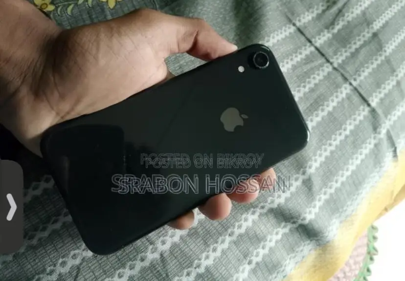 Apple iPhone XR 64 GB Black