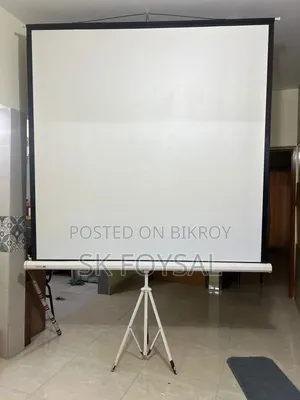 70*70 Portable Projector Screen