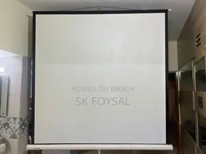 70*70 Portable Projector Screen