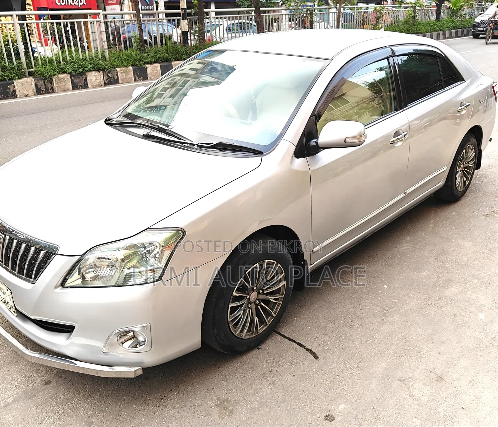 Toyota Premio 2011 Silver