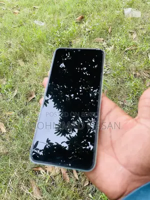 Vivo Y22 128 GB