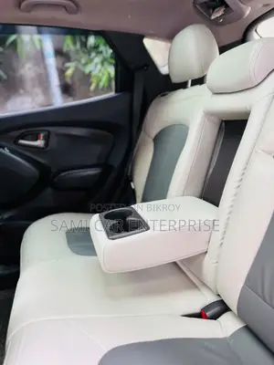 Hyundai Tucson Limited AWD 2011 Pearl