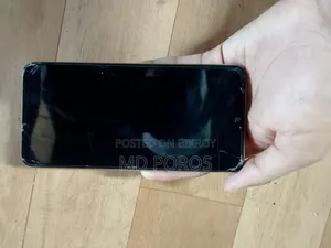 Oppo A3s 32 GB Black