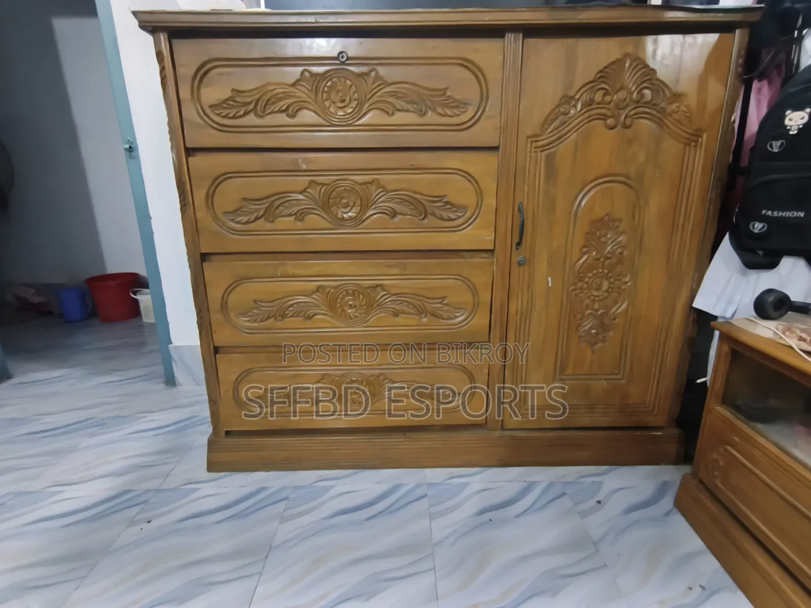 Teak Wood Wardrobe