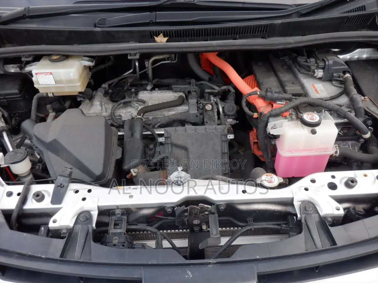 Toyota Noah 2021 Silver